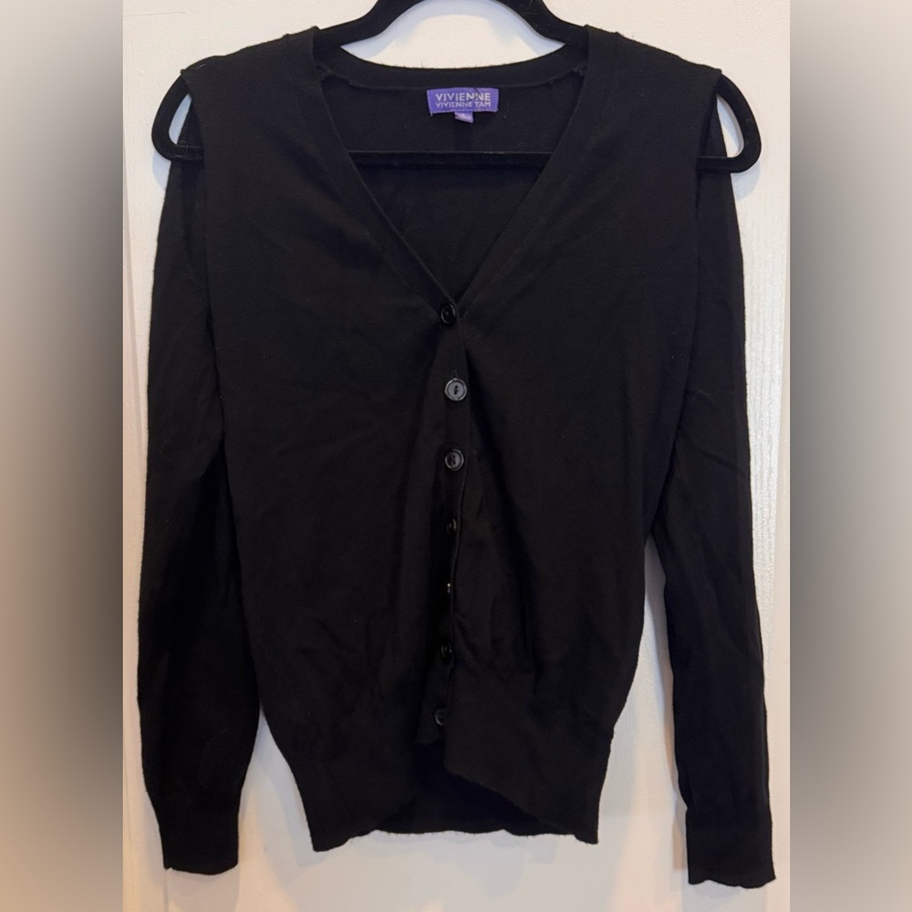 VIVIENNE TAM Cold Shoulder Button Down Cardigan Black Small